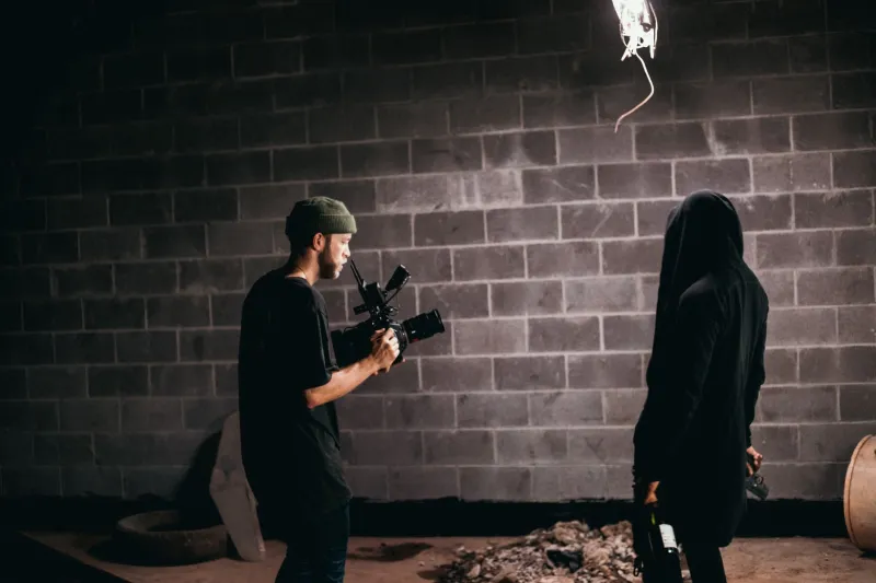 No Permit, No Problem: How Indie Cinematographers Are Making Stolen Shots Look Like Art